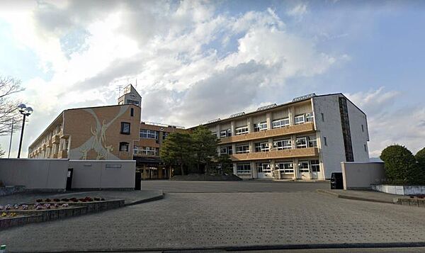 detached 福島県伊達市保原町字久保
地図を見る