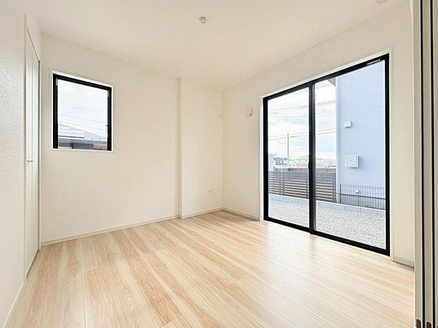 (同仕様)あると嬉しい♪1階の一部屋。客間、お友達やご親戚のお泊り部屋として使えます！