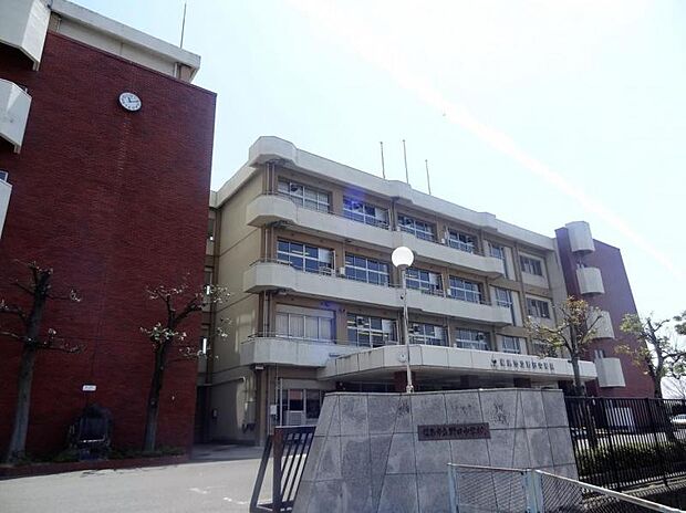 野田中学校　1313ｍ/徒歩17分