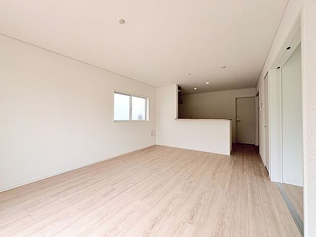 壁用断熱材は主にグラスウール断熱材を採用。冬の嫌な結露を軽減できます。
