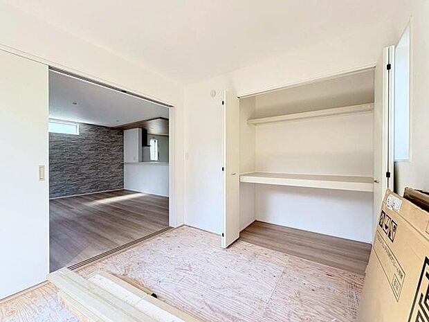 あると嬉しい♪1階の一部屋。客間、お友達やご親戚のお泊り部屋として使えます！