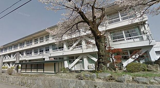 二本松市立二本松北小学校 徒歩8分。 640m