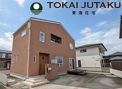 外観：【外観写真】居住中のためご見学の際は事前にご連絡ください♪