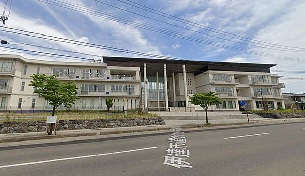 伊達市立梁川小学校　412m　徒歩5分