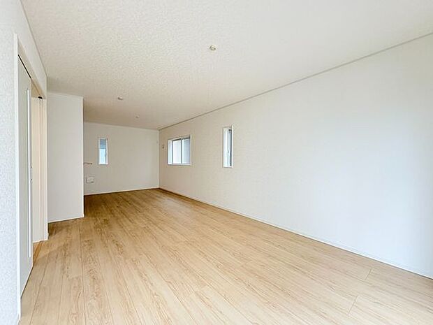 壁用断熱材は主にグラスウール断熱材を採用。冬の嫌な結露を軽減できます。