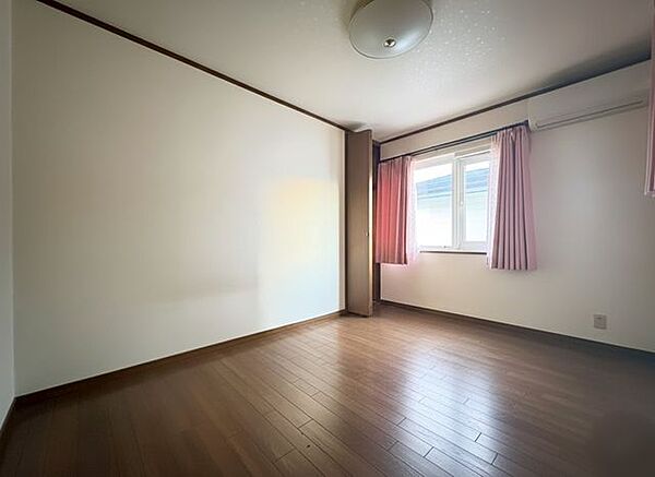 エアコン・照明付きですぐに新生活を始められます！