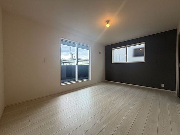 洋室は2階に3部屋ございます。ご夫婦の寝室、子供部屋など様々な用途に合わせてお使いいただけます。