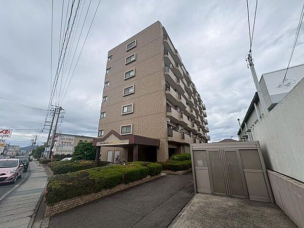 外観写真別角度
