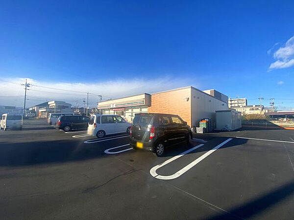 セブンイレブン福島野田中央店 徒歩6分。 410m
