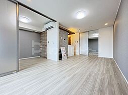 つくばエクスプレス 六町駅 徒歩7分の賃貸アパート 2階1LDKのリビング/ダイニング