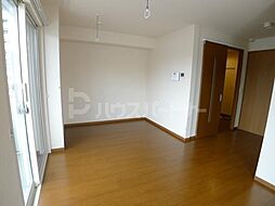 北総鉄道 新柴又駅 徒歩2分の賃貸アパート 3階1LDKのリビング/ダイニング