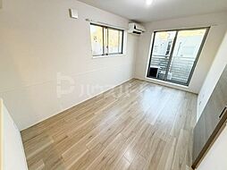 Grand Duo Shinwa 2階1LDKのリビング/ダイニング