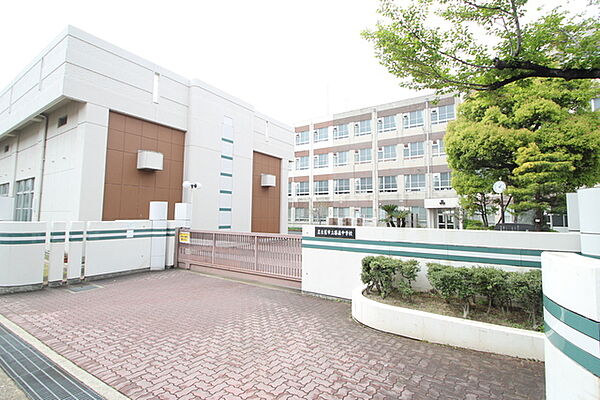 画像7:名古屋市立藤森中学校