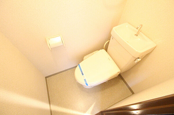 画像6:個室トイレで落ち着きます