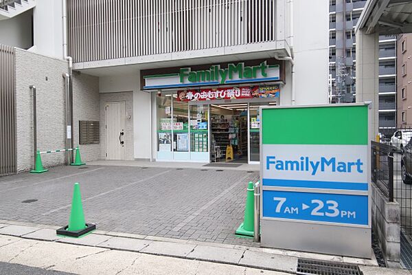 画像22:ファミリーマート　本郷名古屋店