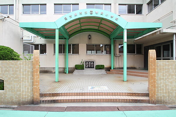 画像11:名古屋市立春岡小学校
