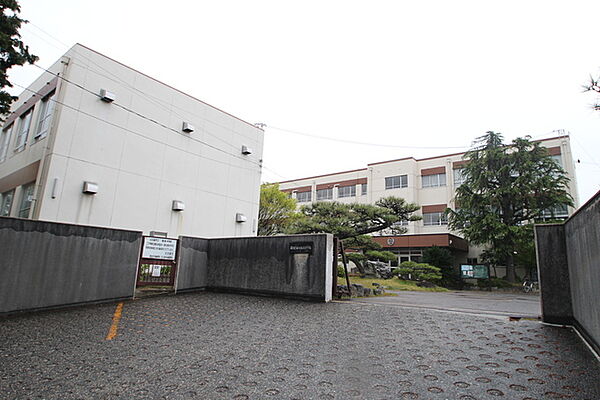 画像5:名古屋市立猪高中学校