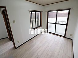 ピラ　イムラ 3階1DKのリビング/ダイニング