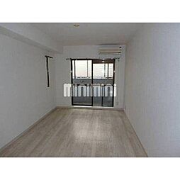 メゾン・ド・テオリー 1階ワンルームのリビング/ダイニング