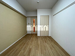 アヴェニール岩塚 1階1Kのリビング/ダイニング