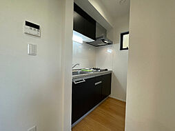 Cherim中村公園0nyx 202 2階1LDKのリビング/ダイニング