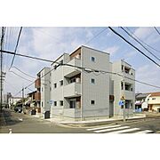 ウエストクロス 2階 築3年8ヶ月の賃貸物件