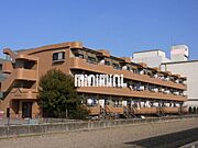 七宝駅より徒歩20分 築29年11ヶ月 3階建の賃貸物件