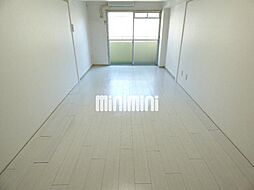 シャトーサイド谷 2階1Kのリビング/ダイニング