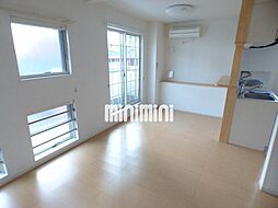 リバーサイドカルム 2階1LDKのリビング/ダイニング