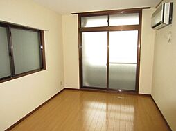 ピーフル庄内 2階1Kのリビング/ダイニング