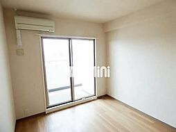 パルティール城西 4階1Kのリビング/ダイニング