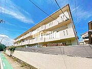 ベルシャトーまき 3階 築44年4ヶ月の賃貸物件