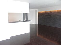 comodo覚王山 1階1SLDKのリビング/ダイニング