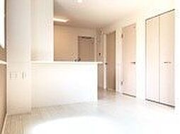 ジェントリー 1階1LDKのリビング/ダイニング