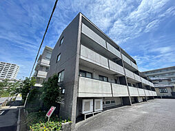 4 / 17