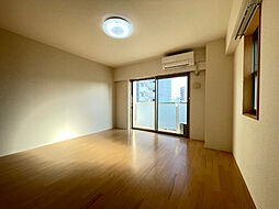 プリミエール矢田 4階1Kのリビング/ダイニング