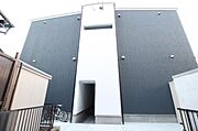 新守山駅より徒歩8分 築10年1ヶ月 2階建の賃貸物件