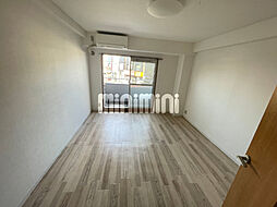 グレイ・パステロ 2階1Kのリビング/ダイニング