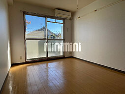 岡地レジデンス月ヶ丘 2階1Kのリビング/ダイニング