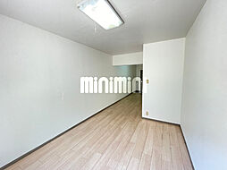 幸川マンション南館 1階ワンルームのリビング/ダイニング