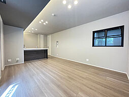 NC　STYLE　本山 105 1階2LDKのリビング/ダイニング