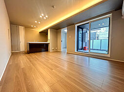 NC　STYLE　本山 201 2階2LDKのリビング/ダイニング