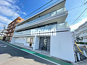 本山駅より徒歩5分 築5年1ヶ月 3階建の賃貸物件