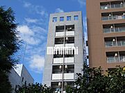 本山駅より徒歩6分 築32年2ヶ月 9階建の賃貸物件