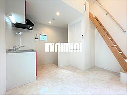 ラ・アンジェ栄生 1階ワンルームのリビング/ダイニング