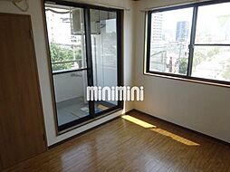 T’s スクエアー 4階1Kのリビング/ダイニング