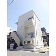 アンピオ八田 1階 築9年8ヶ月の賃貸物件