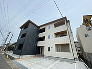 八田駅より徒歩18分 新築 3階建の賃貸物件