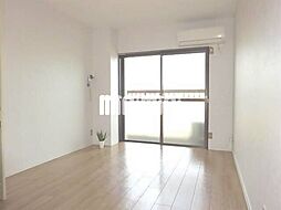 ドミトリー平和 3階ワンルームのリビング/ダイニング