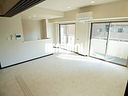 リンパクマンション 5階2LDKのリビング/ダイニング